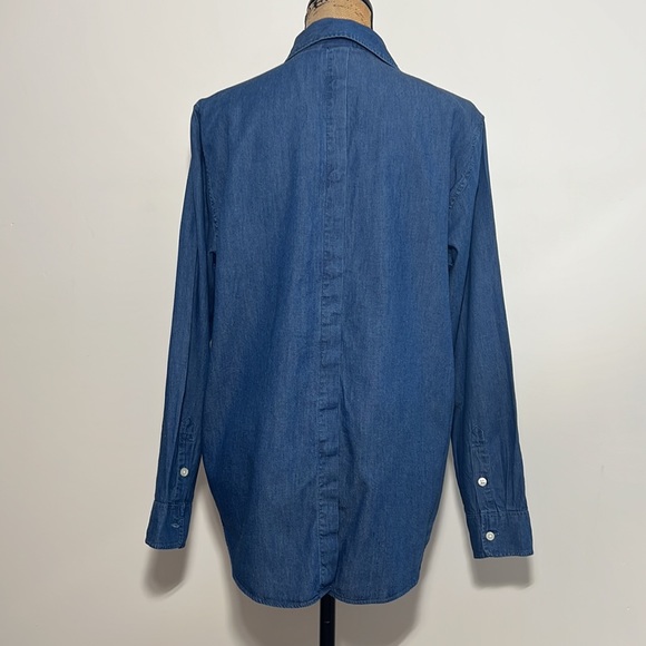 LEVI || Boyfriend Fit Chambray Shirt. Sz. L - Picture 7 of 11